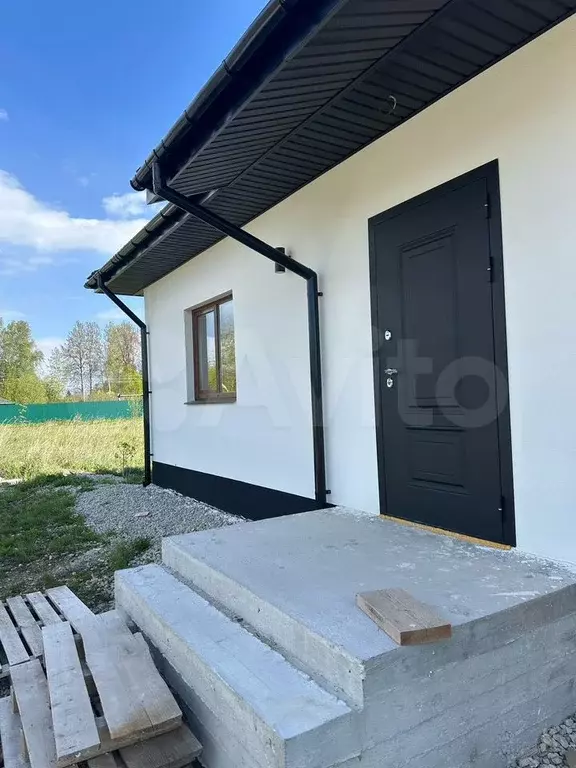 Дом 100 м на участке 15 сот. - Фото 0
