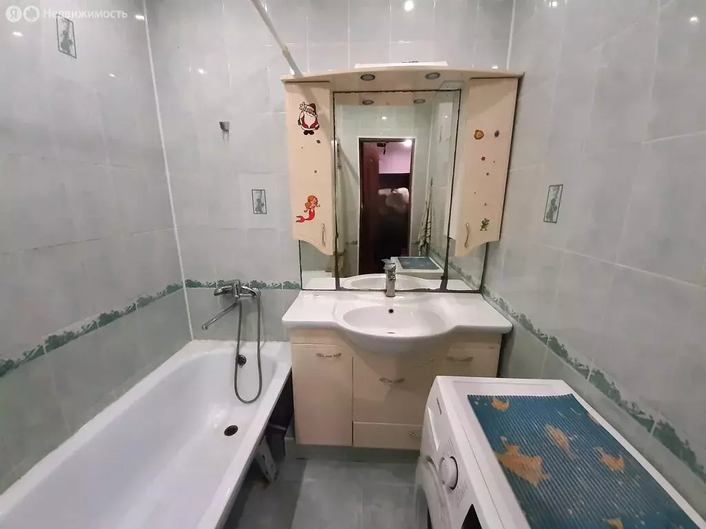2-комнатная квартира: Сыктывкар, улица Серова, 46 (54.1 м) - Фото 0