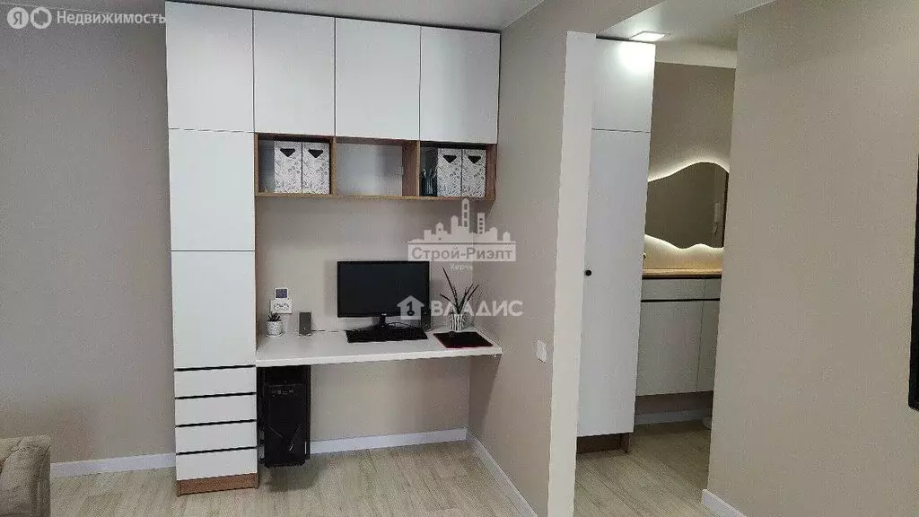 3-комнатная квартира: Керчь, микрорайон Аршинцево, улица Победы, 21 ... - Фото 2