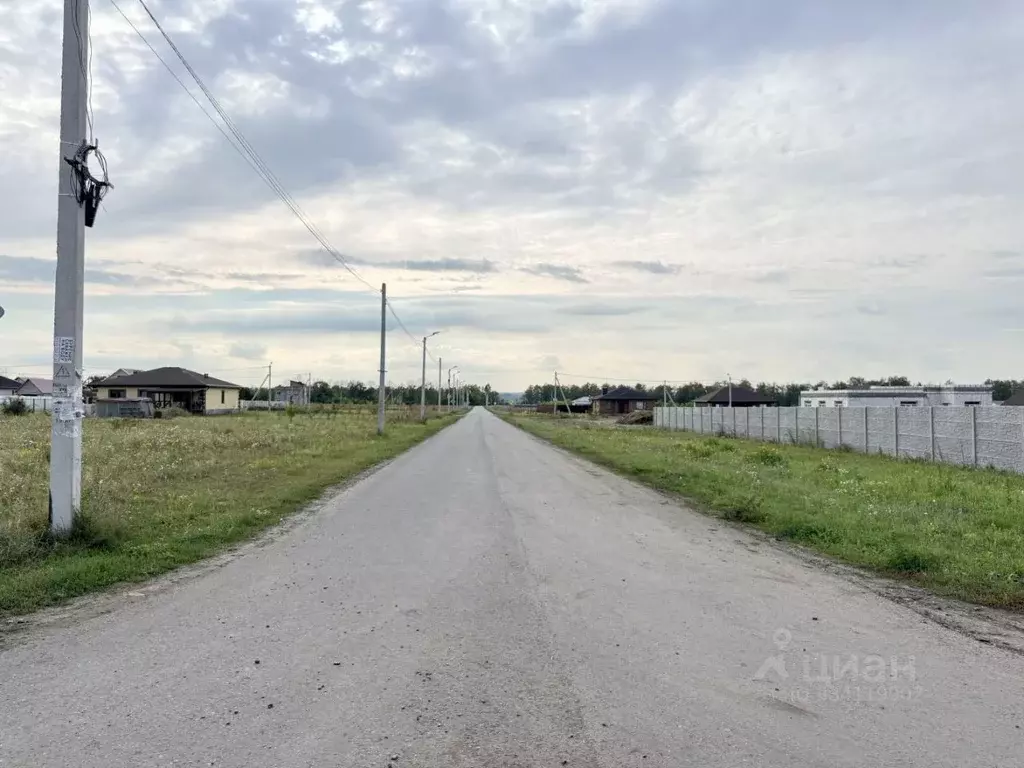 Участок в Белгородская область, Белгородский муниципальный округ, с. ... - Фото 2