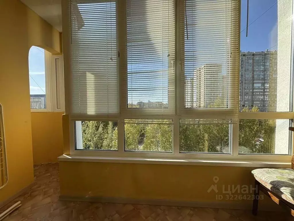 2-к кв. Самарская область, Самара просп. Карла Маркса, 13 (50.0 м) - Фото 2