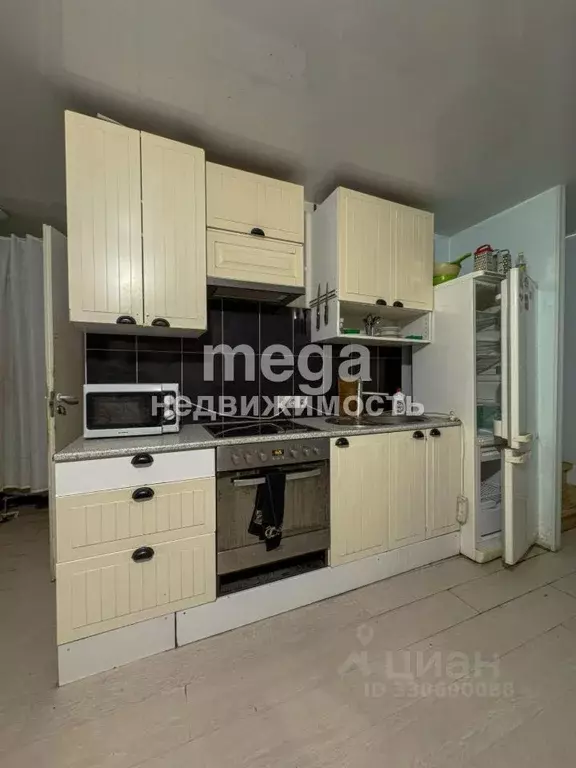 3-к кв. Башкортостан, Уфа ул. Азналинская, 10 (65.3 м) - Фото 1