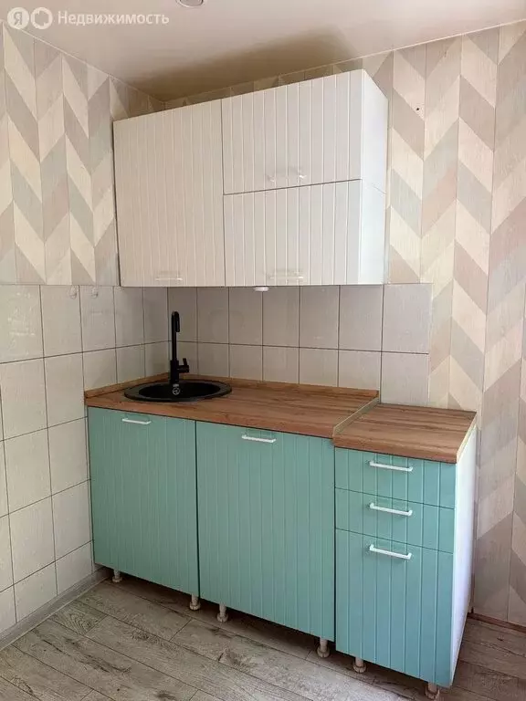 2-комнатная квартира: Северск, улица Калинина, 50 (45 м) - Фото 1