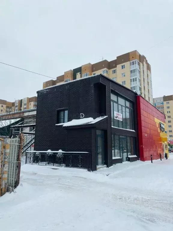 Помещение свободного назначения в Коми, Сыктывкар ул. Морозова, 184 ... - Фото 1