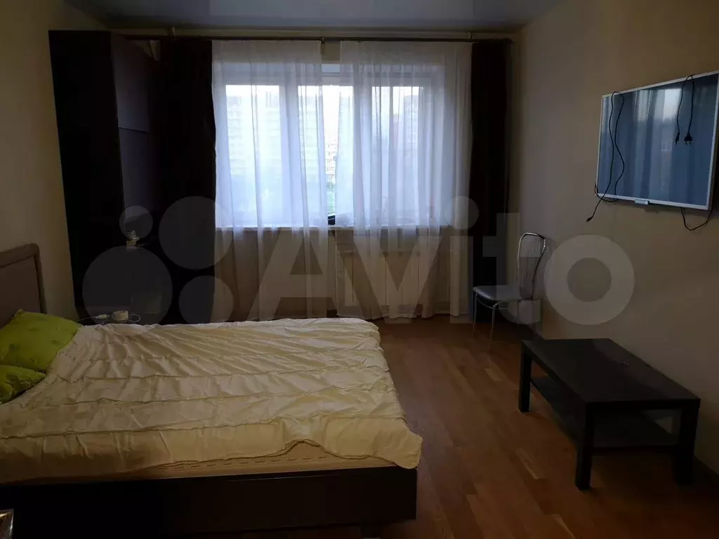 1-к. квартира, 52 м, 3/14 эт. - Фото 1