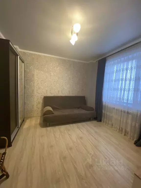 1-к кв. Адыгея, Тахтамукайский район, Яблоновский пгт Космическая ул., ... - Фото 0