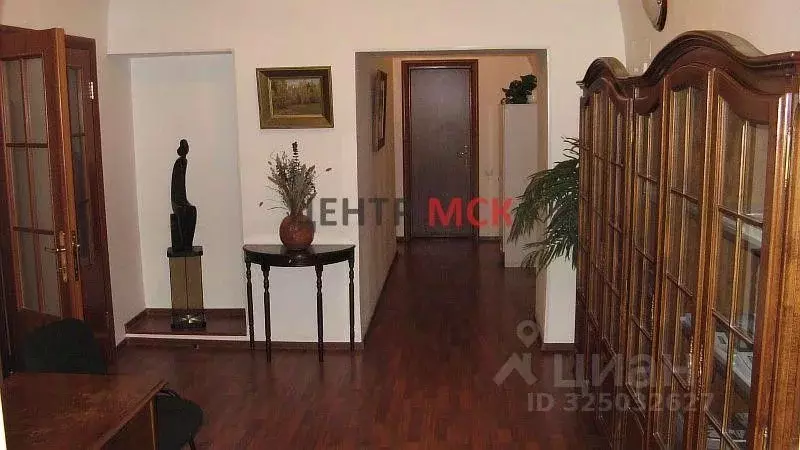 Офис в Москва Новокузнецкая ул., 1С3 (140 м) - Фото 1