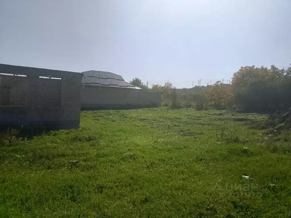 Участок в Кабардино-Балкария, Нальчик ул. Братьев Беровых (6.5 сот.) - Фото 0