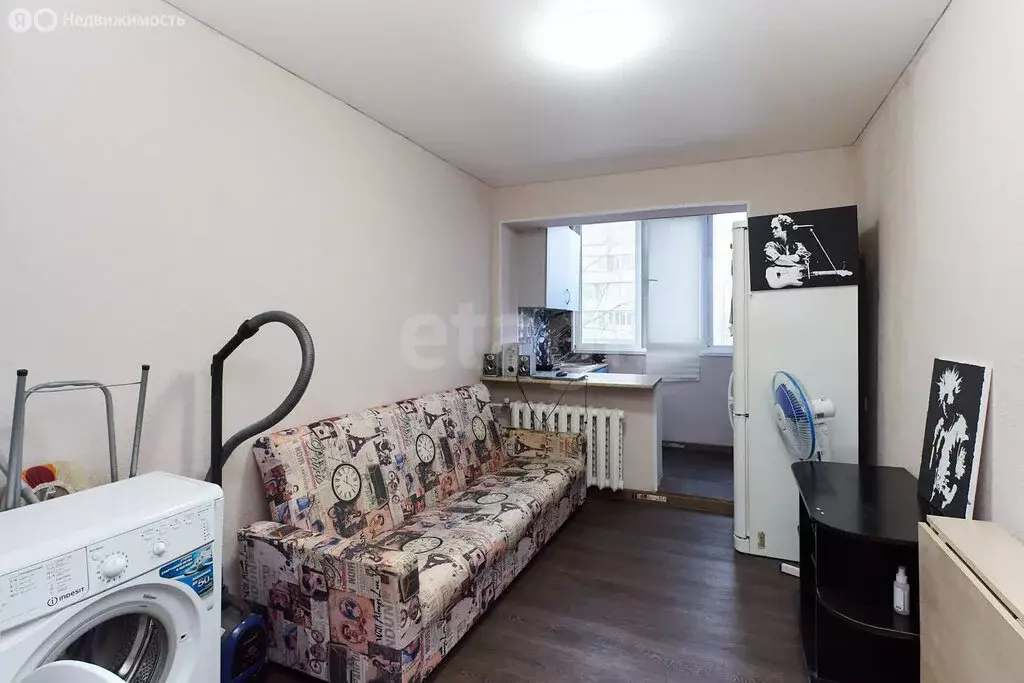 Квартира-студия: Тюмень, улица Мельникайте, 115 (13.2 м) - Фото 2