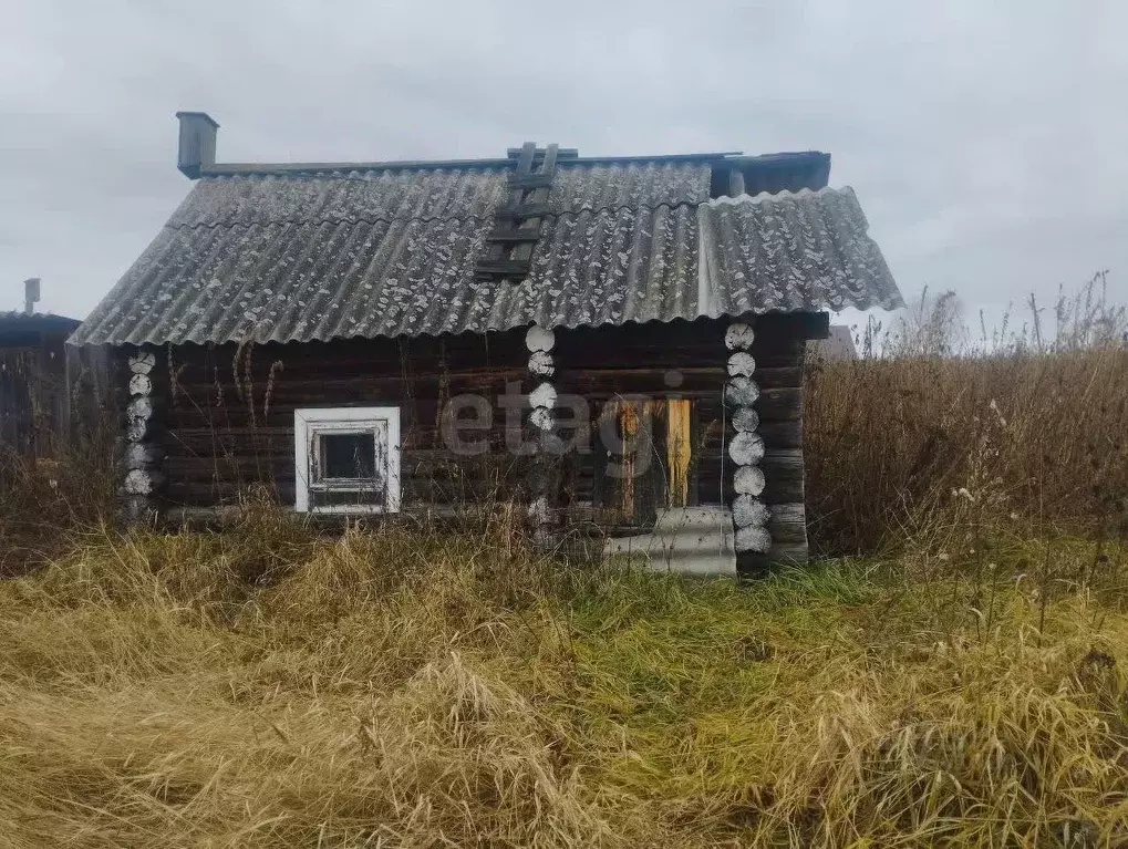 Дом в Тюменская область, Ярковский район, д. Юртобор Большая ул. (30 ... - Фото 0