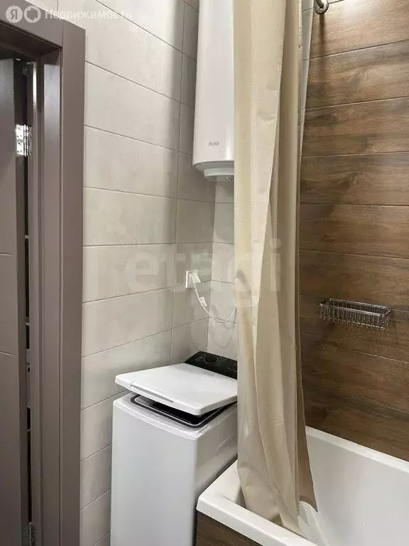 Квартира-студия: Оренбург, улица Правды, 2 (26.8 м) - Фото 1