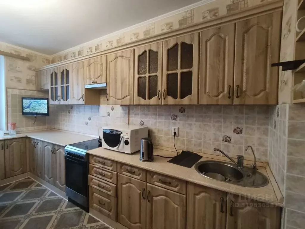 3-к кв. Санкт-Петербург просп. Королева, 39К2 (79.6 м) - Фото 0