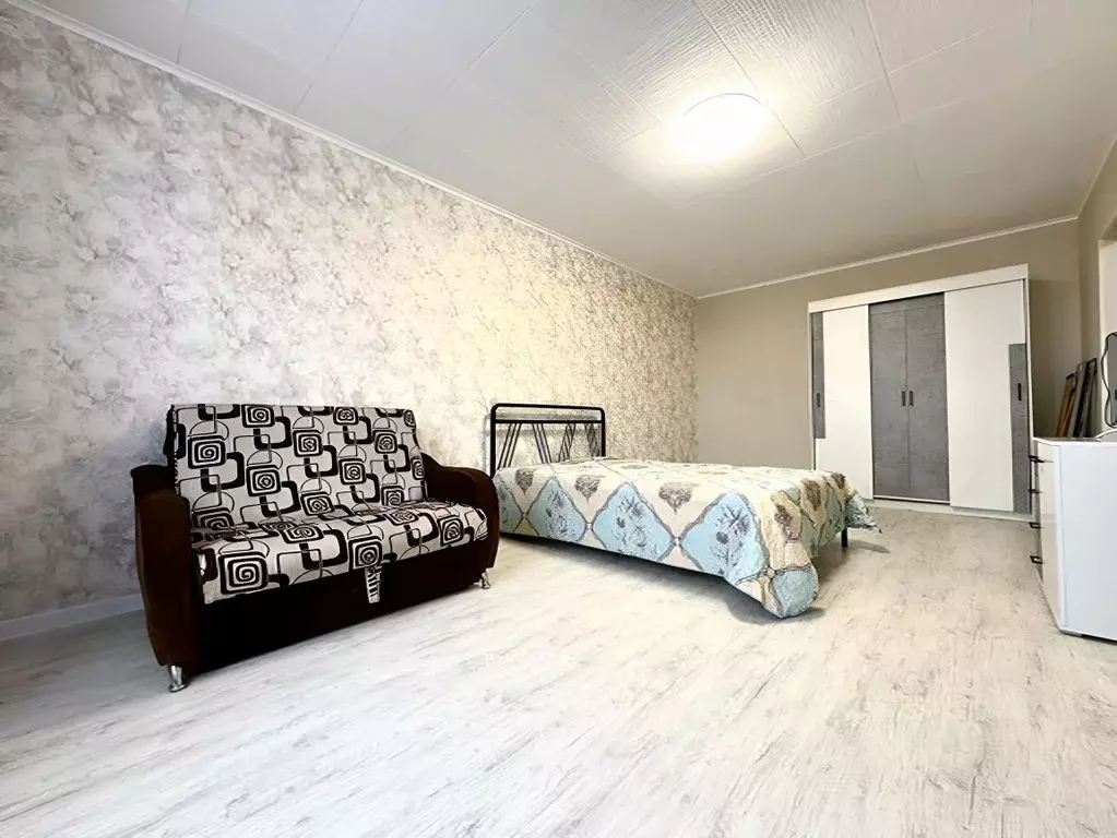 1-к кв. Татарстан, Казань ул. Баки Урманче, 11к3 (39.0 м) - Фото 1