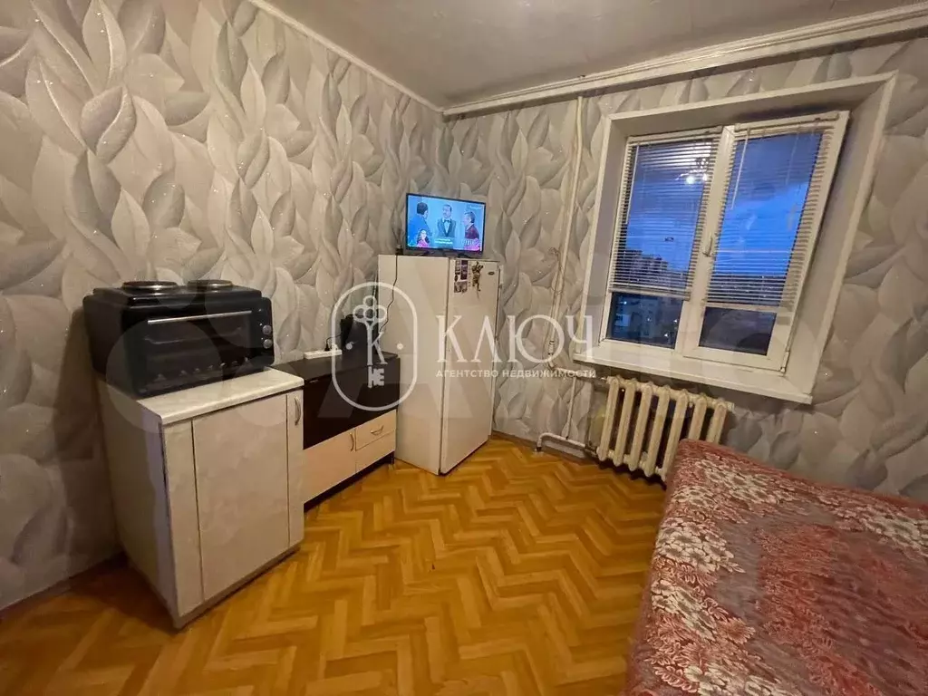 Комната 25м в 4-к., 9/9эт. - Фото 1