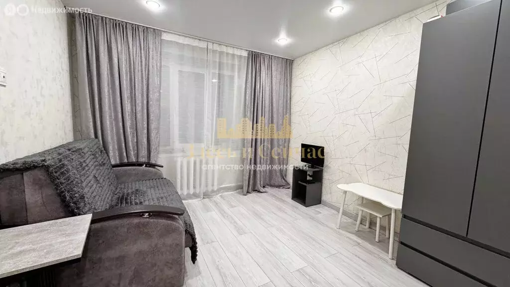 Квартира-студия: Казань, улица Восстания, 119А (17 м) - Фото 1