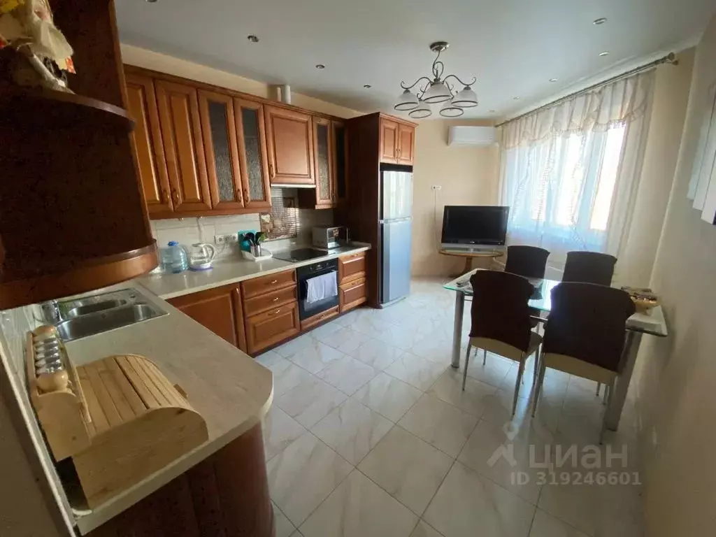 3-к кв. Москва пос. Коммунарка, ул. Сосенский Стан, 11 (98.0 м) - Фото 1