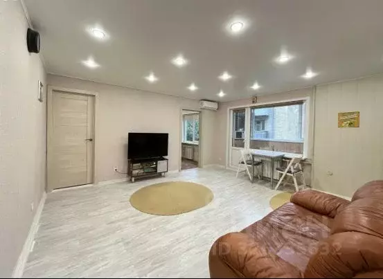 2-к кв. Воронежская область, Воронеж Краснознаменная ул., 119 (42.0 м) - Фото 0