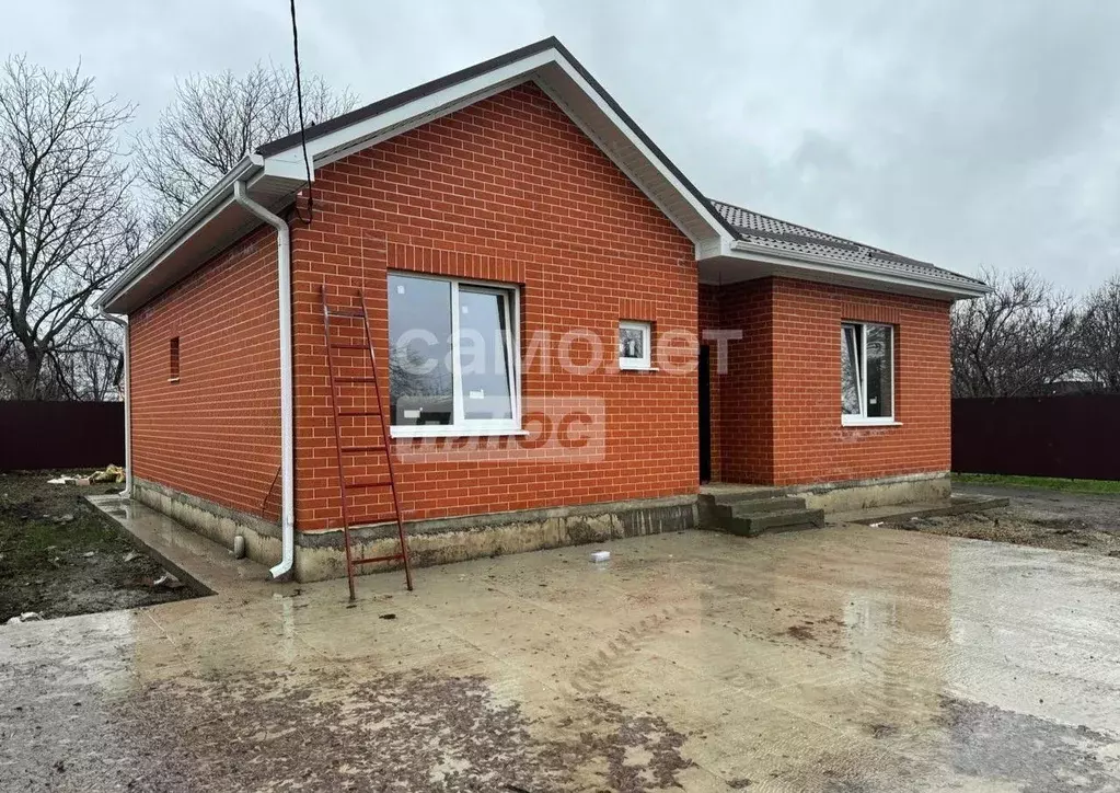Дом в Краснодарский край, Динской район, Старомышастовская ст-ца ул. ... - Фото 0
