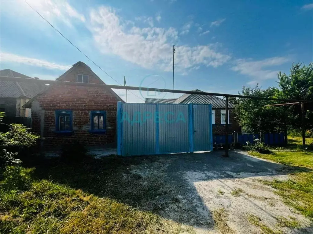 Дом в Белгородская область, Новооскольский муниципальный округ, с. ... - Фото 2