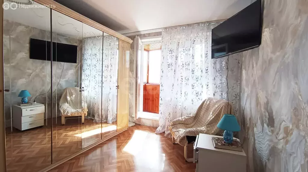 3-комнатная квартира: Москва, Каширское шоссе, 110к1 (64 м) - Фото 1