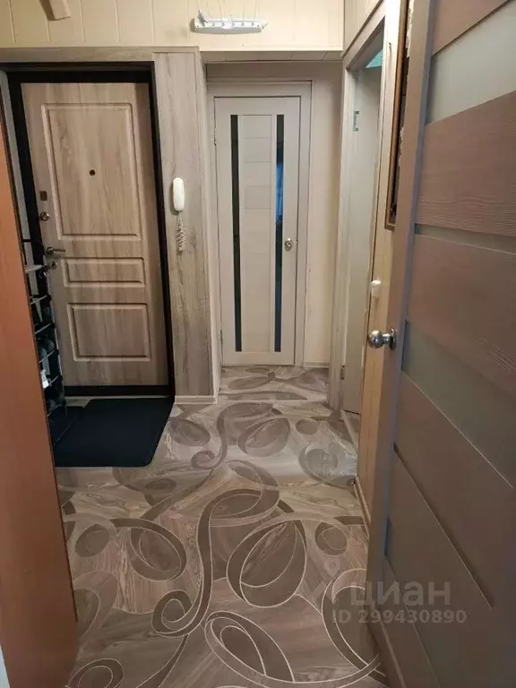 4-к кв. Кемеровская область, Юрга Волгоградская ул., 19 (58.3 м) - Фото 0