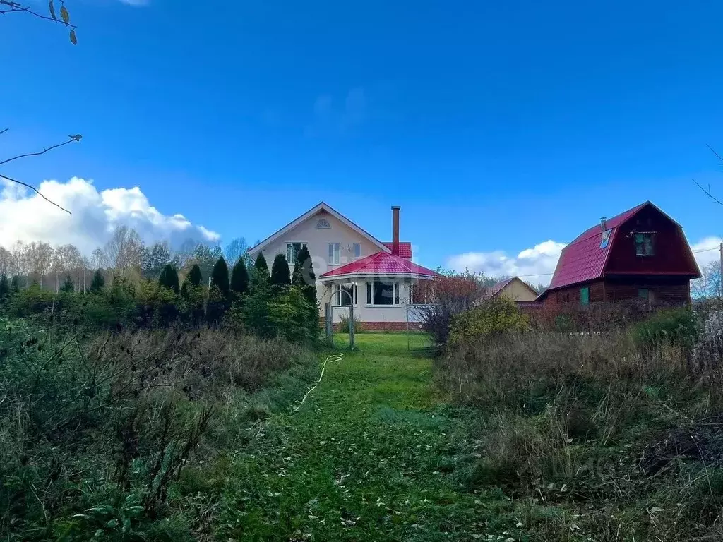 Дом в Тверская область, Бологовский муниципальный округ, с. Ильятино ... - Фото 0