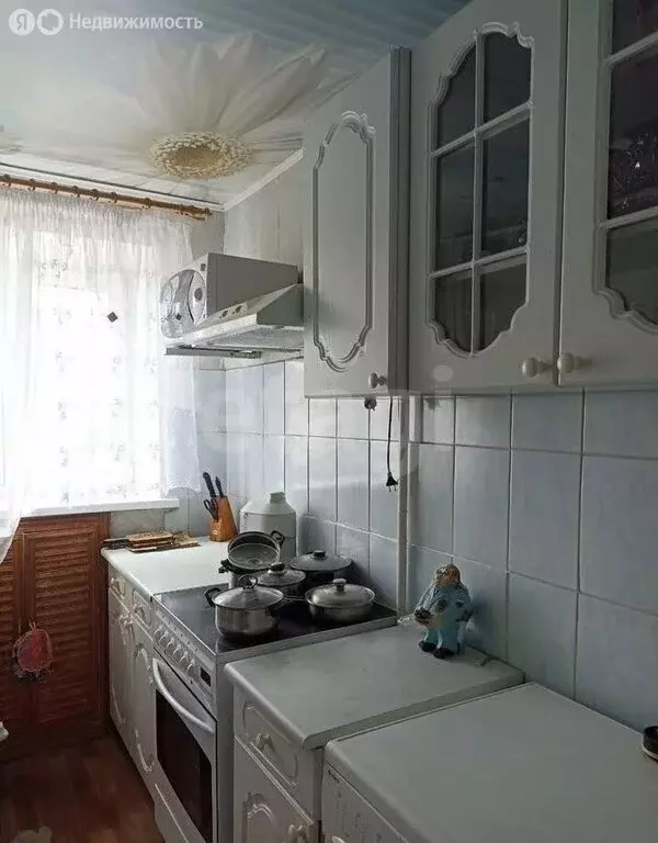 3-комнатная квартира: Аша, Уфимская улица, 30 (58.8 м) - Фото 1
