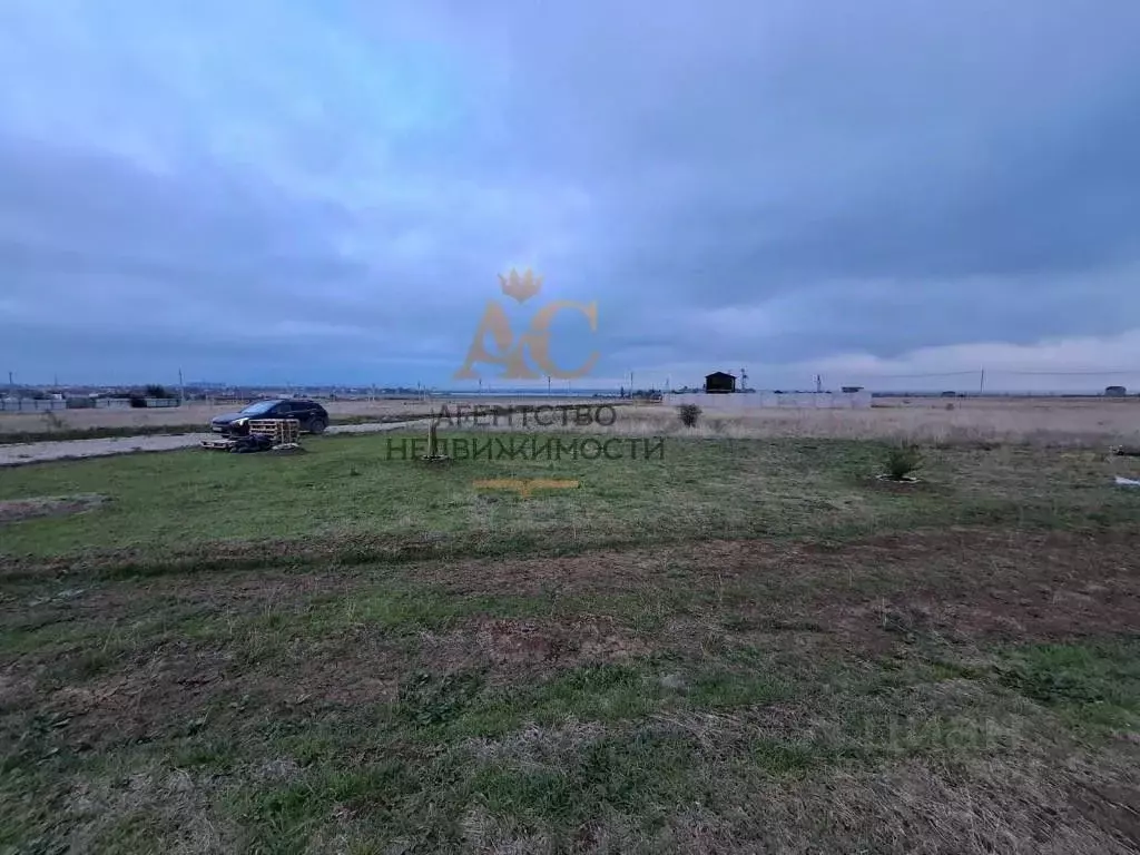 Участок в Крым, Феодосия муниципальный округ, с. Береговое ул. ... - Фото 1