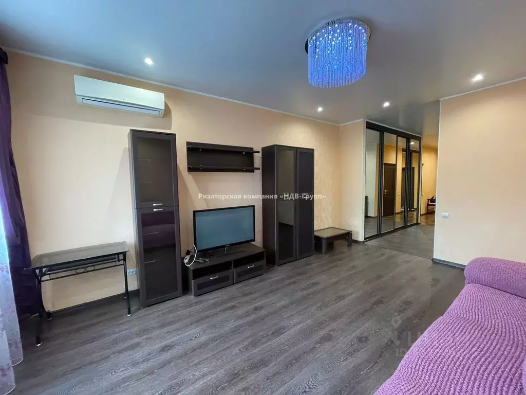 2-к кв. Хабаровский край, Хабаровск ул. Дикопольцева, 26к2 (96.2 м) - Фото 1