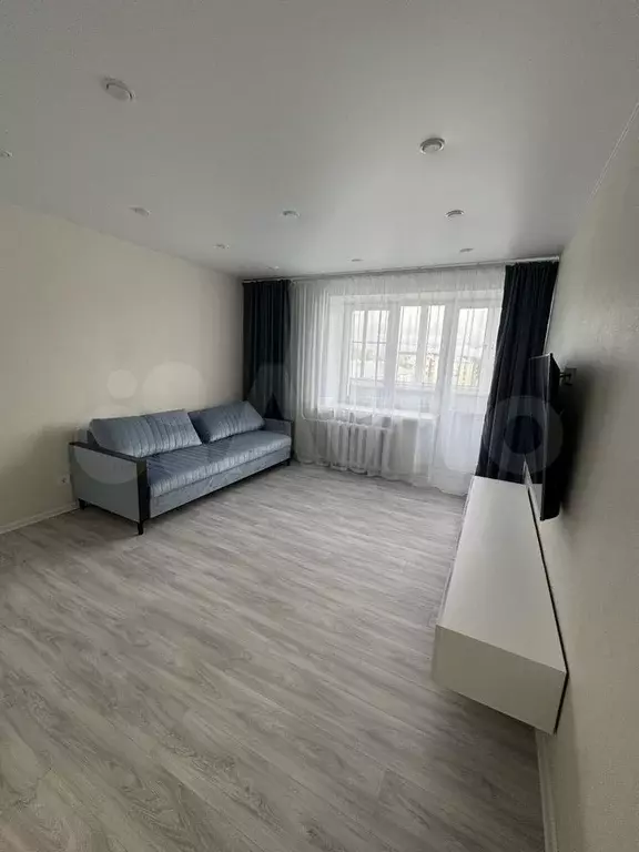 2-к. квартира, 48,4 м, 9/10 эт. - Фото 0