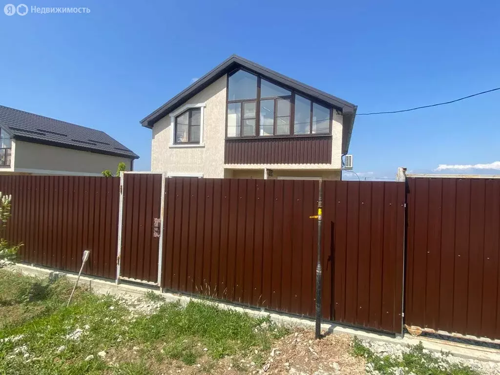 Дом в станица Раевская, улица Героев (126 м) - Фото 1