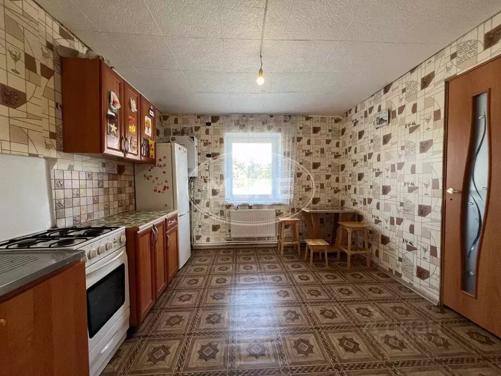 Дом в Калининградская область, Гусевский городской округ, пос. ... - Фото 0