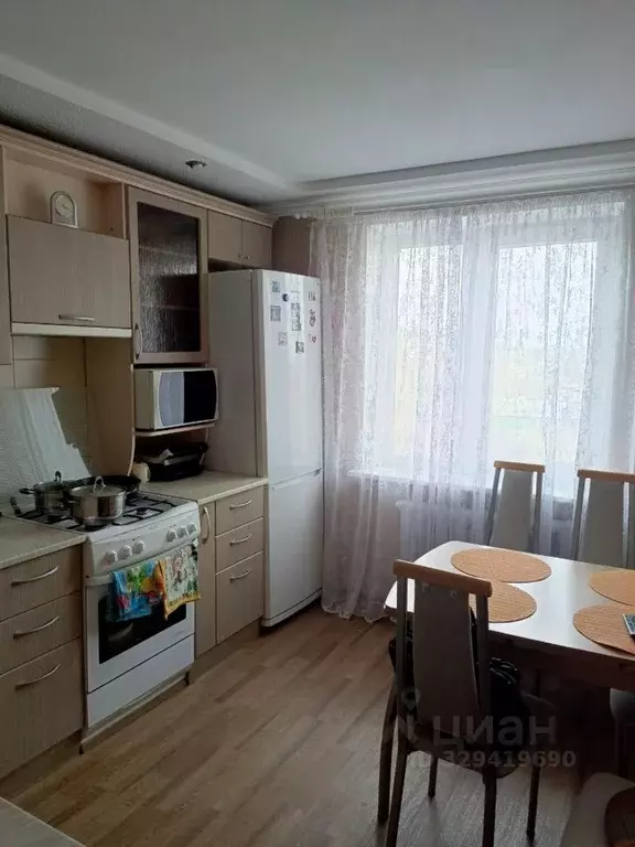 3-к кв. Омская область, Омск Крыловская ул., 48 (69.3 м) - Фото 1