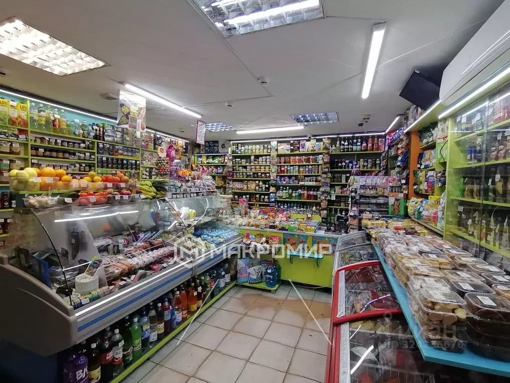 Торговая площадь в Кировская область, Киров ул. Владимирская, 140 (42 ... - Фото 2