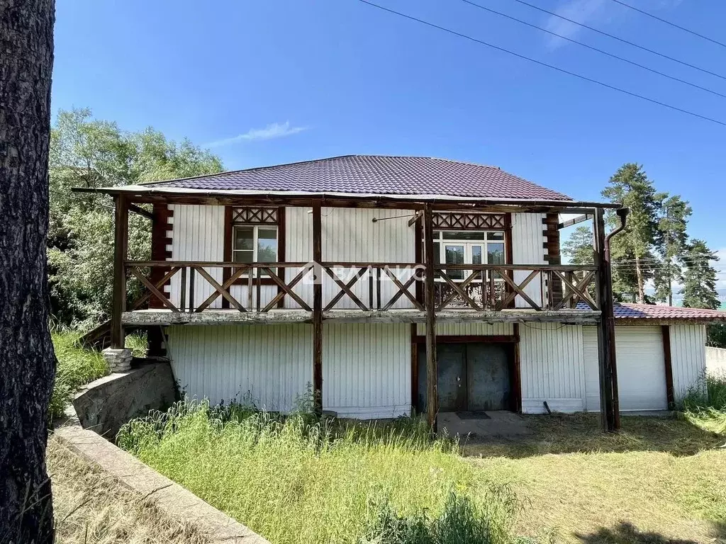 Дом в Бурятия, Улан-Удэ 101-й мкр, ул. Вербная, 27 (222 м) - Фото 1