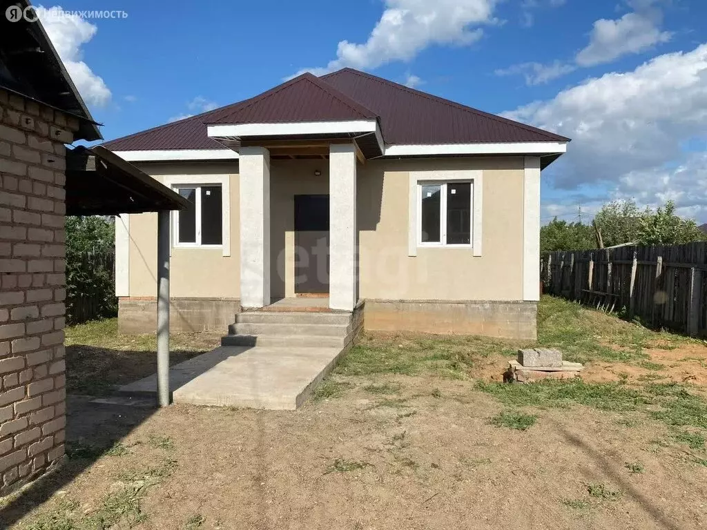 Дом в Весенний сельсовет, СНТ Карачи, 18-я линия (88.3 м) - Фото 0