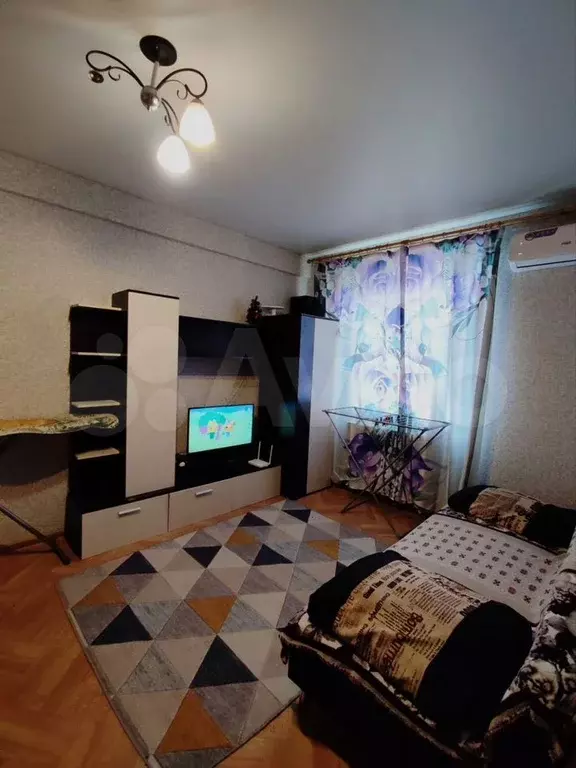 1-к. квартира, 32 м, 1/2 эт. - Фото 0