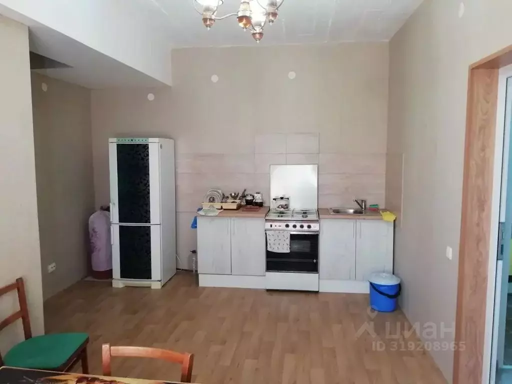 Дом в Крым, Феодосия муниципальный округ, Приморский пгт ул. ... - Фото 0