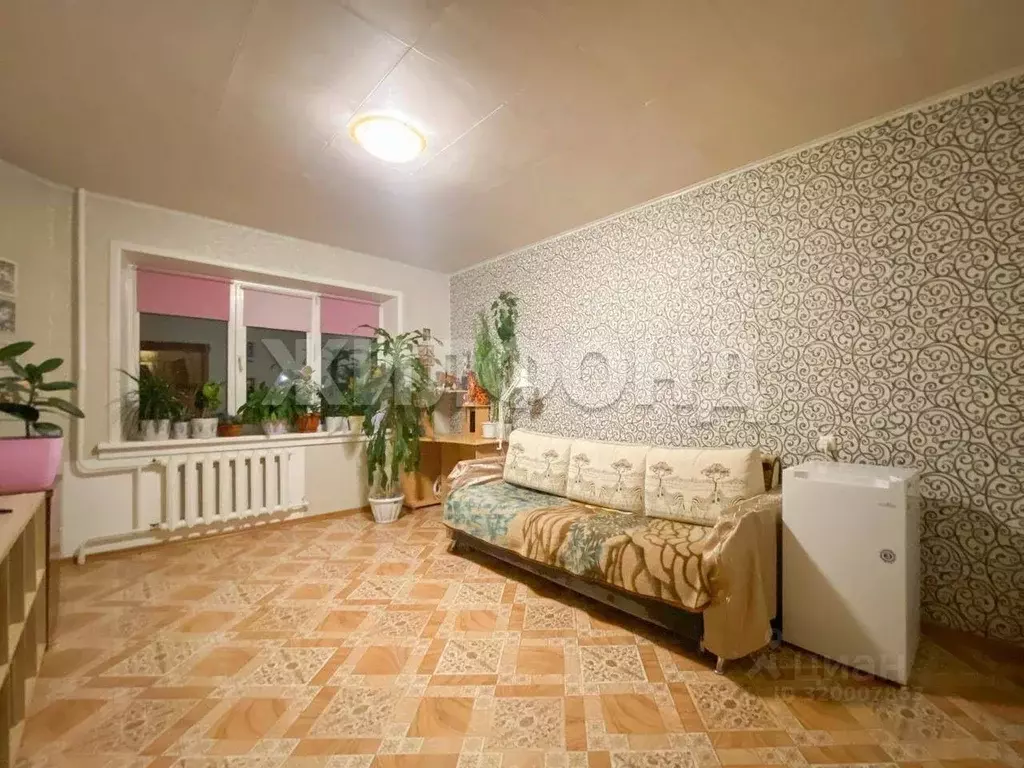 3-к кв. Новосибирская область, Новосибирск ул. Красных Зорь, 3 (64.6 ... - Фото 1