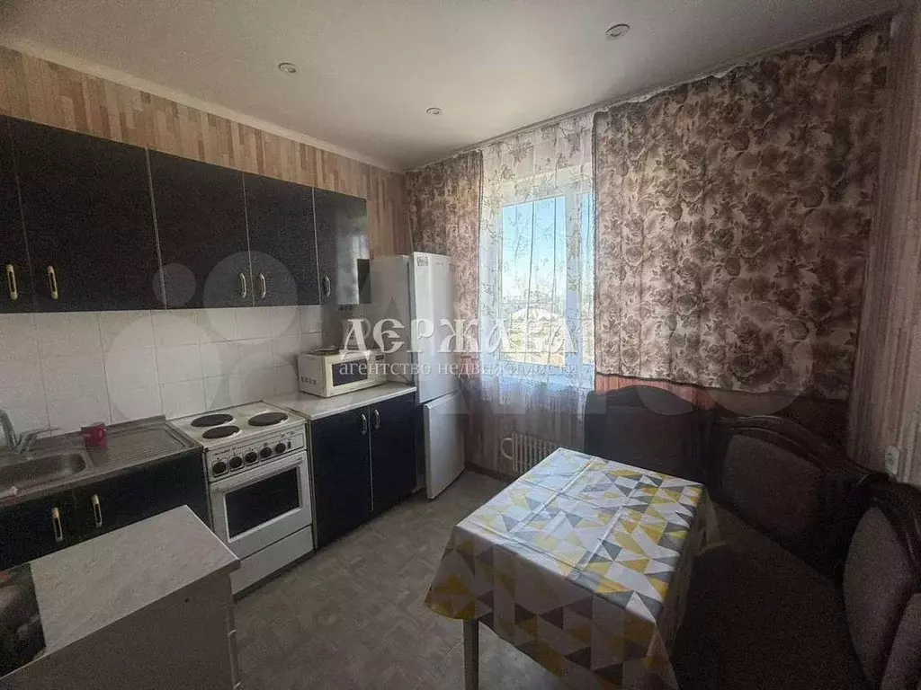 2-к. квартира, 54 м, 7/9 эт. - Фото 0