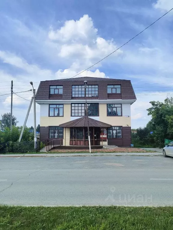 Помещение свободного назначения в Тюменская область, с. Вагай ул. ... - Фото 0