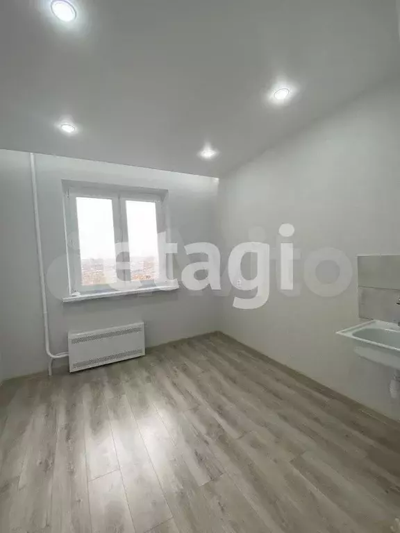 Квартира-студия, 11,7 м, 6/9 эт. - Фото 1