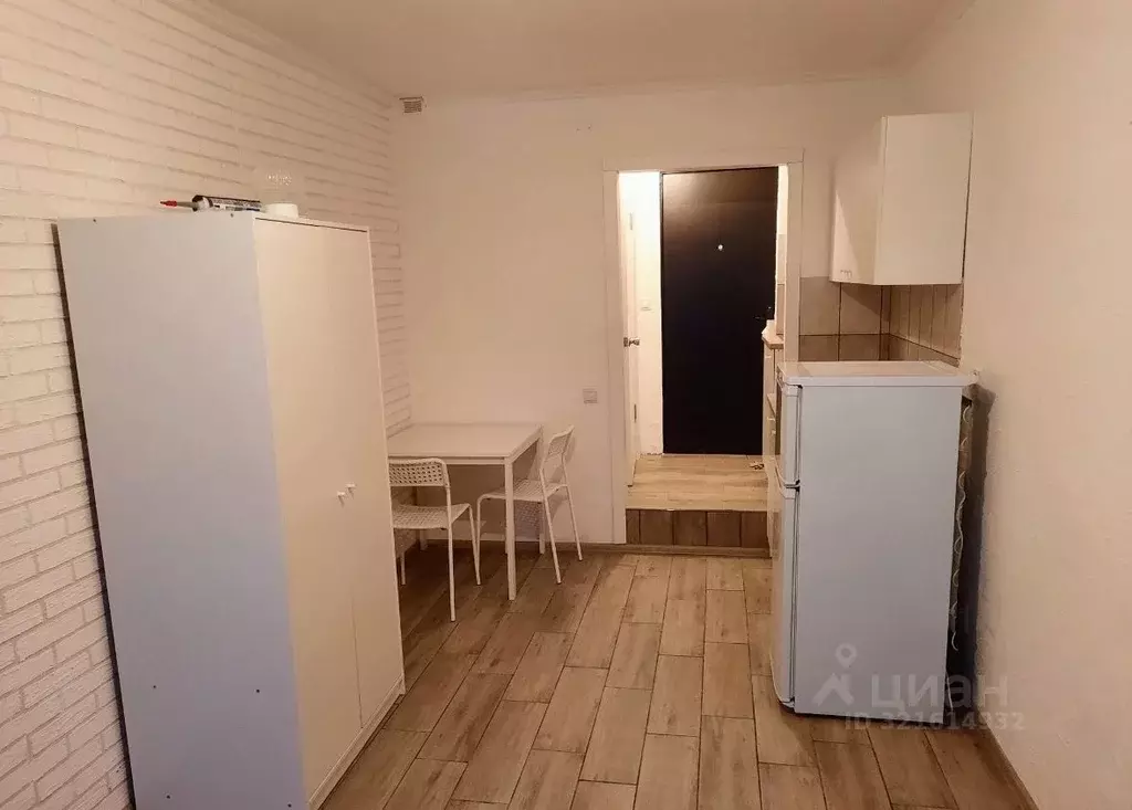 Студия Свердловская область, Екатеринбург пер. Широкий, 6 (21.0 м) - Фото 1