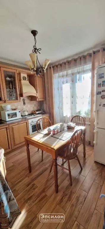 3-к. квартира, 75 м, 8/9 эт. - Фото 0