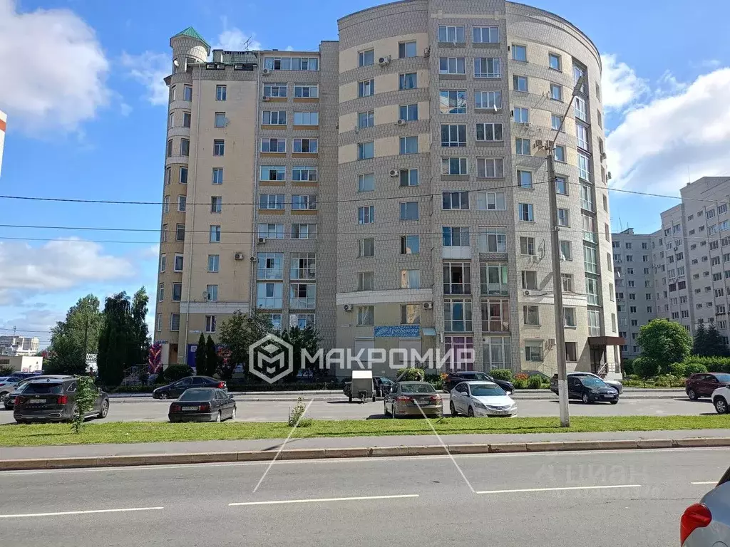 Помещение свободного назначения в Брянская область, Брянск ул. ... - Фото 0