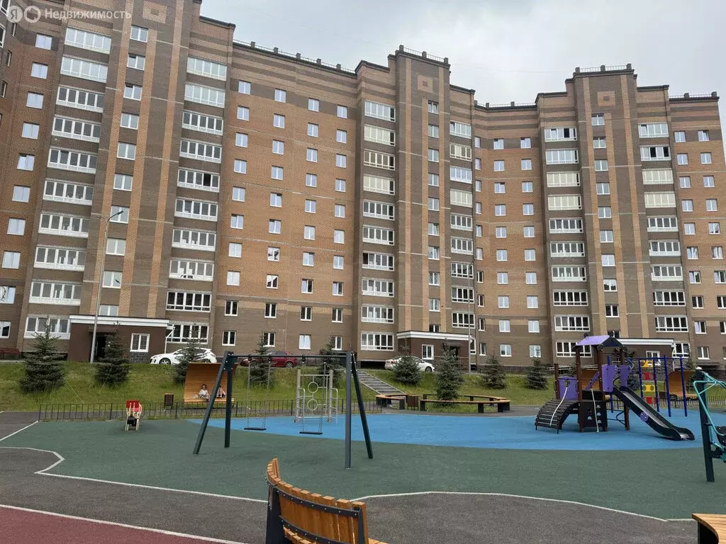 2-комнатная квартира: Октябрьский, Парковая улица, 5 (61.7 м) - Фото 0