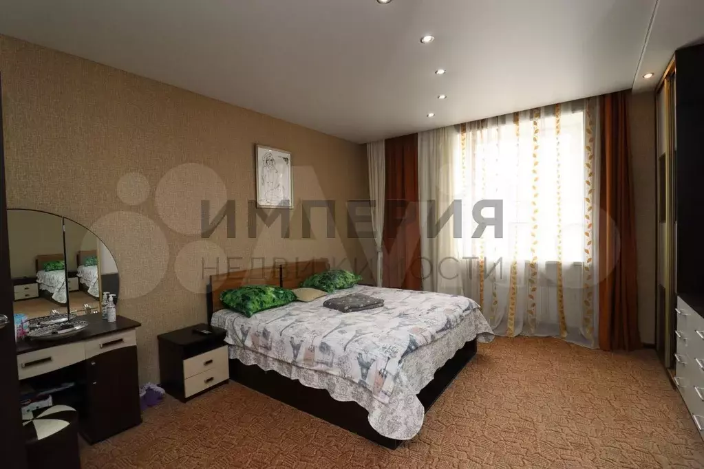 3-к. квартира, 83,2 м, 3/3 эт. - Фото 1