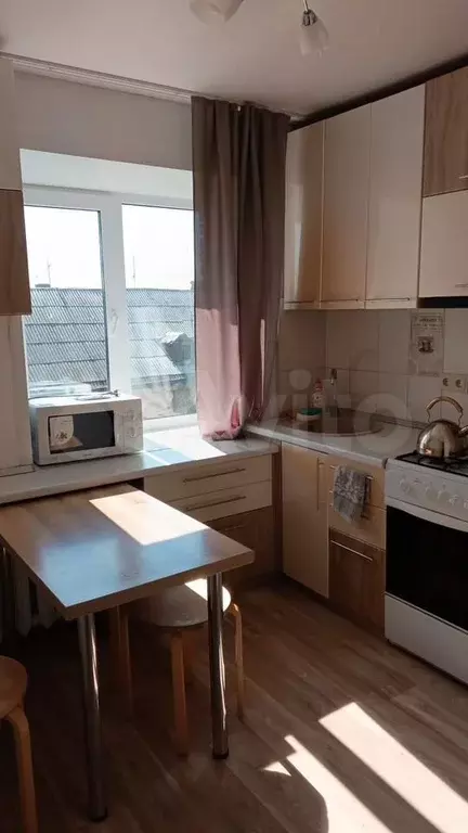 2-к. квартира, 44 м, 5/5 эт. - Фото 0