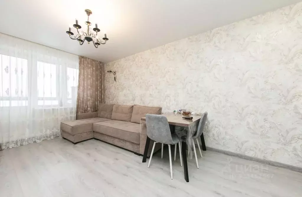 2-к кв. Томская область, Томск Солнечный мкр, ул. Обручева, 16А (35.0 ... - Фото 1