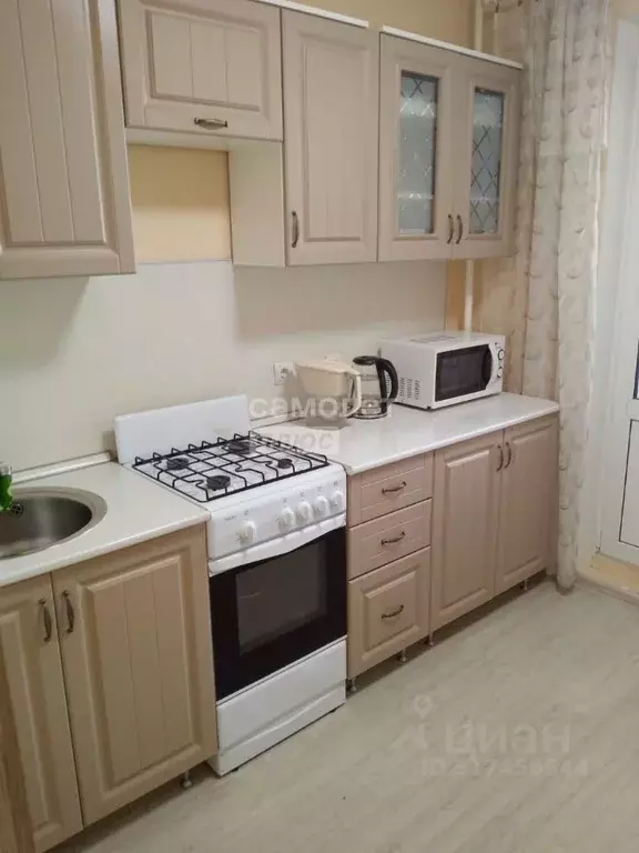 1-к кв. Саратовская область, Саратов ул. Имени Н.В. Кузнецова, 7 (34.0 ... - Фото 0